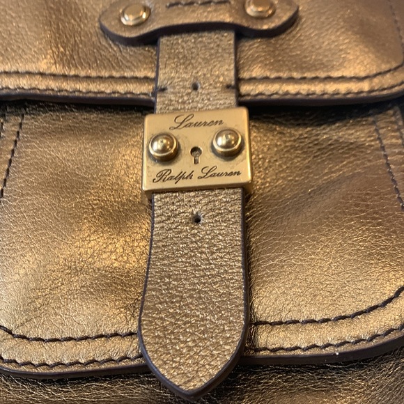 Like new Ralph Lauren copper gold shoulder or comando bag - Picture 3 of 9
